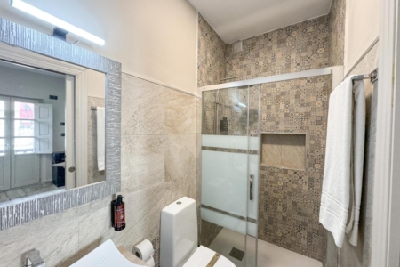 Akla Suites con Jacuzzi Santillana